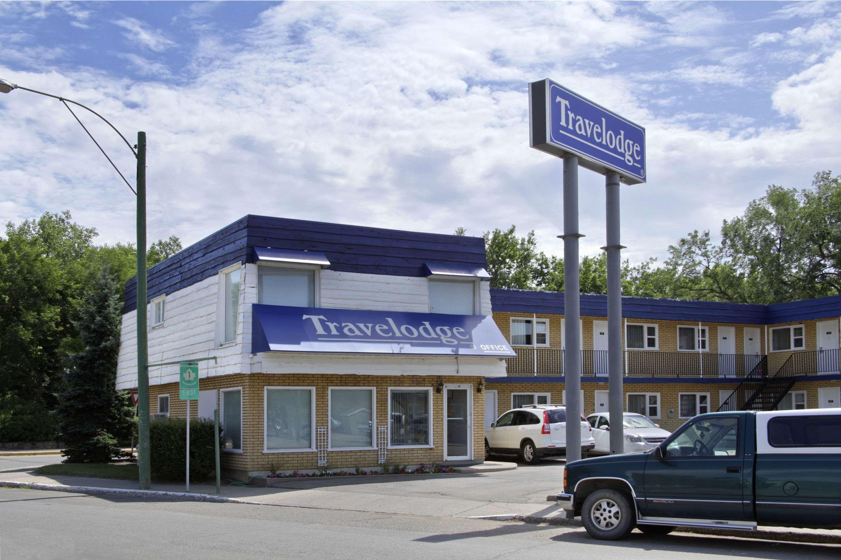 Travelodge By Wyndham Moose Jaw Extérieur photo