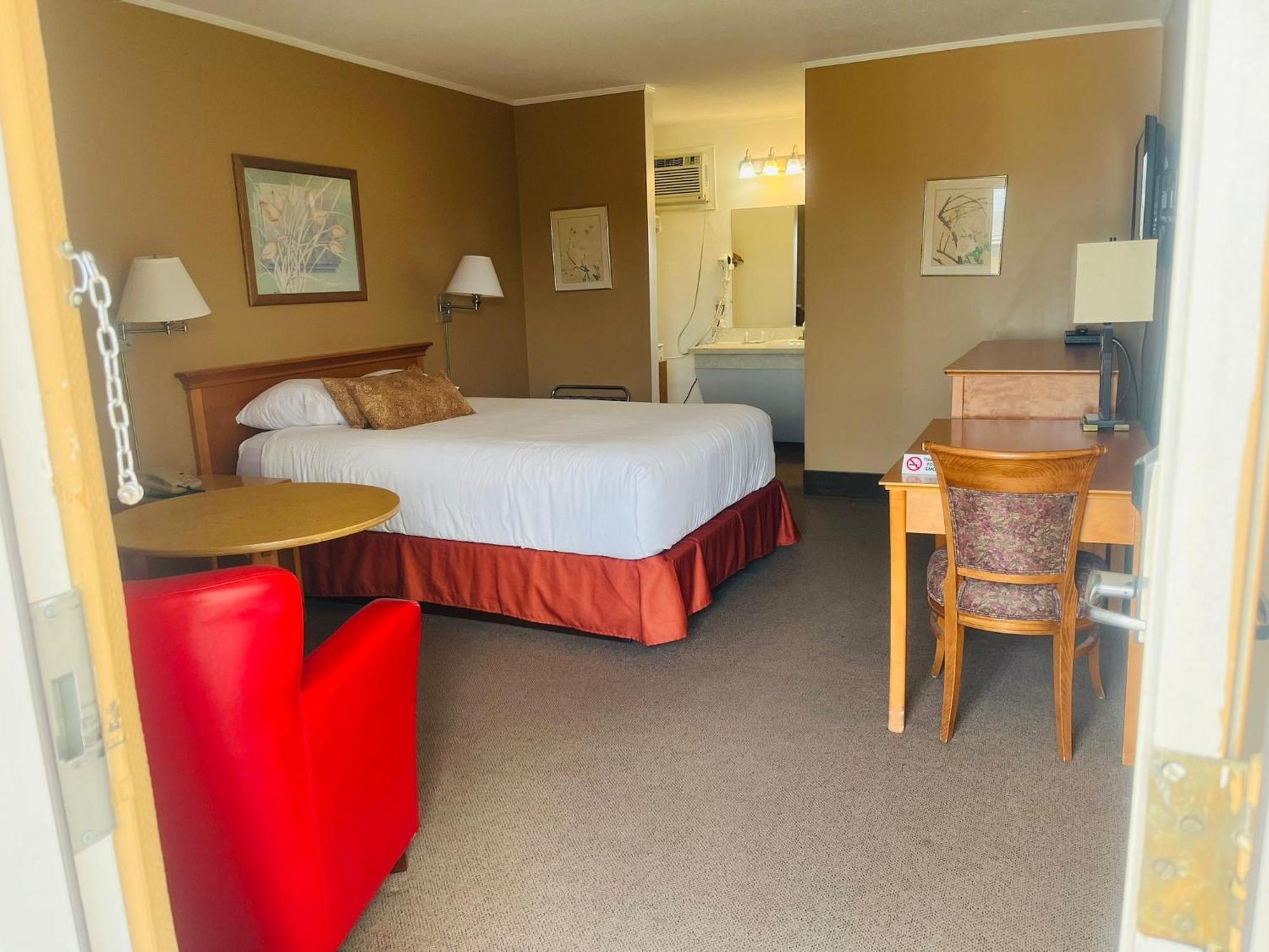 Travelodge By Wyndham Moose Jaw Extérieur photo